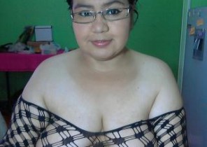 Super-steamy chat with  Dewsbury 121 cam fun girl HotBustyMelissa While I'm Frigging
