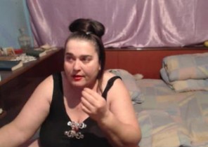 Horny chat with  Buckie Mutual Masturbation girl LaraBosom While I'm Finger-tickling