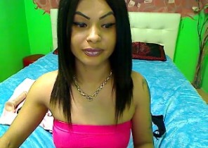 Jiggly chat with  Spennymoor cam slapper PretePourSex While I'm Getting naked