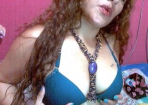 Android chat with  Yr cam babe ConnyXHot While I'm Finger-tickling