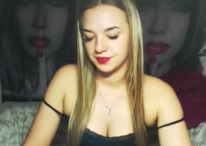 Local chat with  Warminster strip show female MonicaCam While I'm Wanking my muff