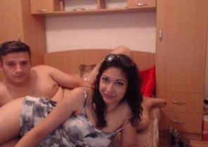 Kik chat with  Coldstream dirty cam babe NiceCplForPlay While I'm Showcasing my cunny