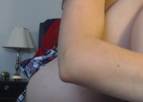 X-rated chat with  Dunfermline nude cam slag XAbyx While I'm Showing my puss