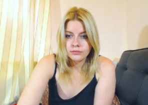 X-rated chat with  Newport 1 on 1 cam sex nymph PlayfulKarry While I'm While you wank