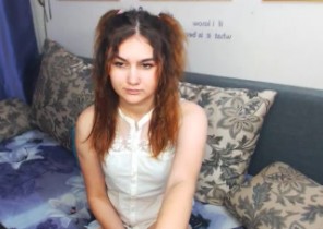 Group chat with  Walton on Thames horny cam nymph TeresaArdent While I'm Playing with my slit