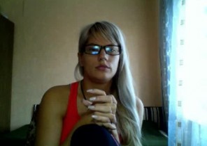 Instantaneous chat with  Buckfastleigh 121 cam fun girl Vikka While I'm Frolicking with my cooch