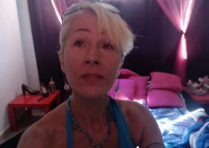 Instant chat with  Poole strip cam ex gf Kiwi While I'm Stripping