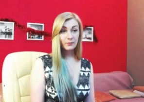 Android chat with  Holywell XXX masturbation doll IamAlmora While I'm Frolicking with my vagina