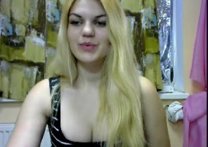 X-rated chat with  Tiverton cam2cam slut ExclusiveLove While I'm Finger-tickling