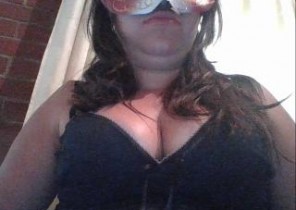 Intimate chat with  Dawlish 1 on 1 adult chat dame MeganPuleri While I'm Frolicking with my fuckbox