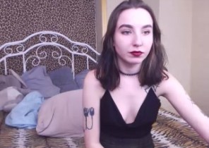 Muddy chat with  Lnwick horny cam chick ChloeArchi While I'm Getting naked