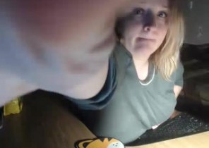 GONZO chat with  Ledbury XXX masturbation slapper OhMollyHoney While I'm Playing with myself