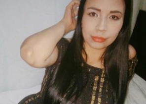 Immediate chat with  Newcastle 1 on 1 cam sex lady ScarletRios While I'm Caressing myself