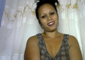 Muddy chat with  Icester XXX fun ex-girlfriend Tetedange While I'm Masturbating