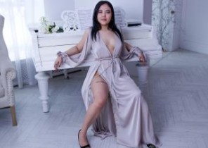 Iphone chat with  Stockton on Tees XXX fun slapper LinaBeauty While I'm Playing with myself