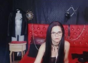 Filthy chat with  Fowey strip cam whore LucySquirt While I'm Unclothing