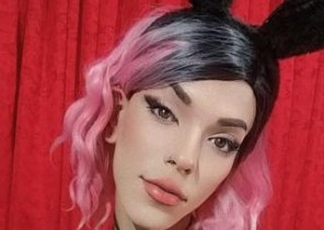 Dating chat with  Bristol 121 sex chat doll LucyVendeta While I'm Playing my asshole