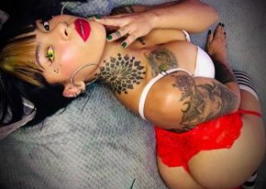 Very Red-hot chat with  Exmouth dirty 121 sex lady MissRubie While I'm Wanking