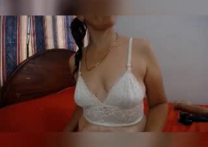 Sizzling chat with London XXX masturbation ex gf TikaFantasy While I'm Wanking