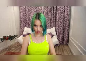 Nasty chat with  Horncastle 1 on 1 cam sex ex-girlfriend HeartBreakere While I'm Frolicking my asshole