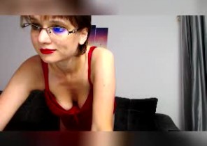 Online chat with  Faringdon XXX fun chick SensuousJoy While I'm Fingering my ass